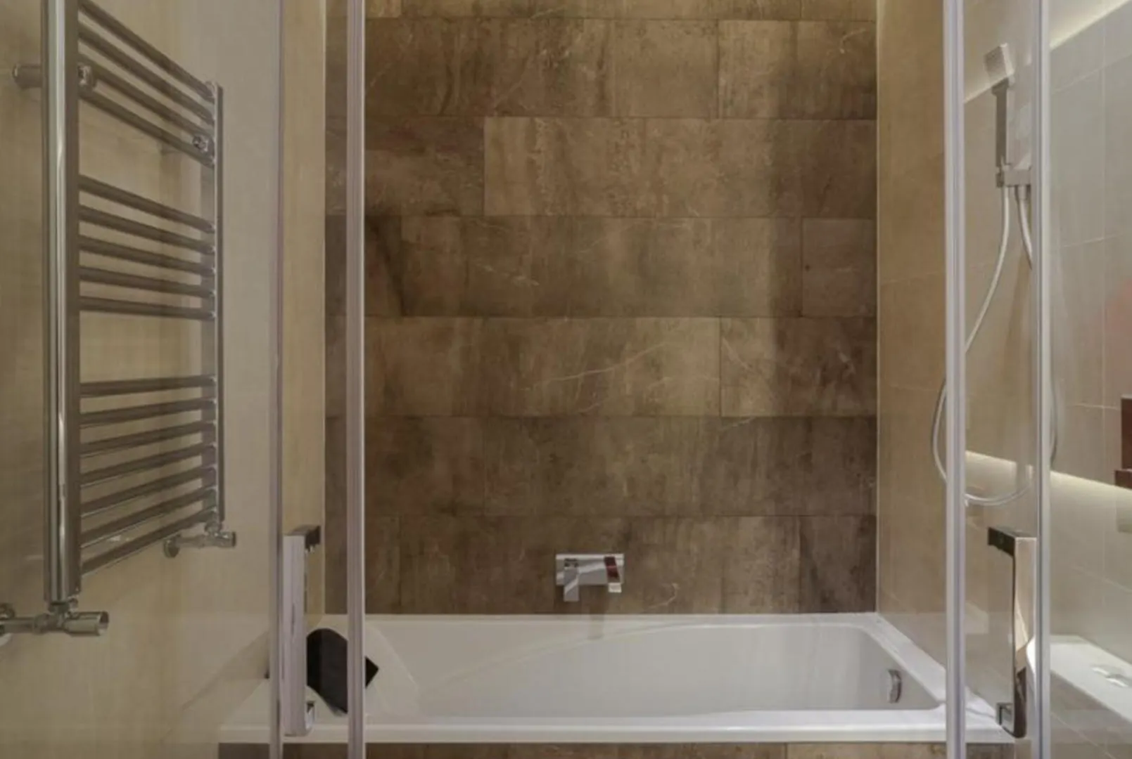 Elegant Retreat In City Center Apartment Rome Italy